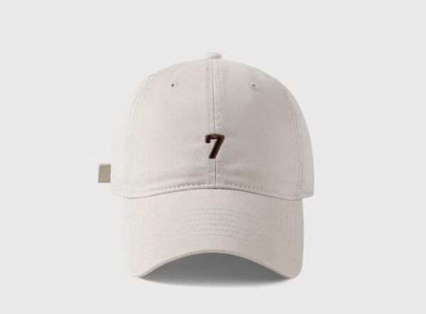 E Hat 1-7